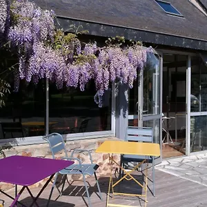 3* Hotel Logis La Valette