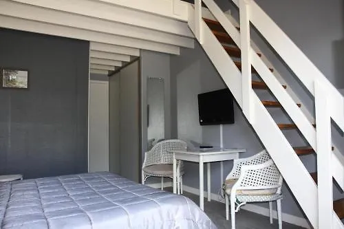***  Hotel L'Hippocampe Plouharnel Francia
